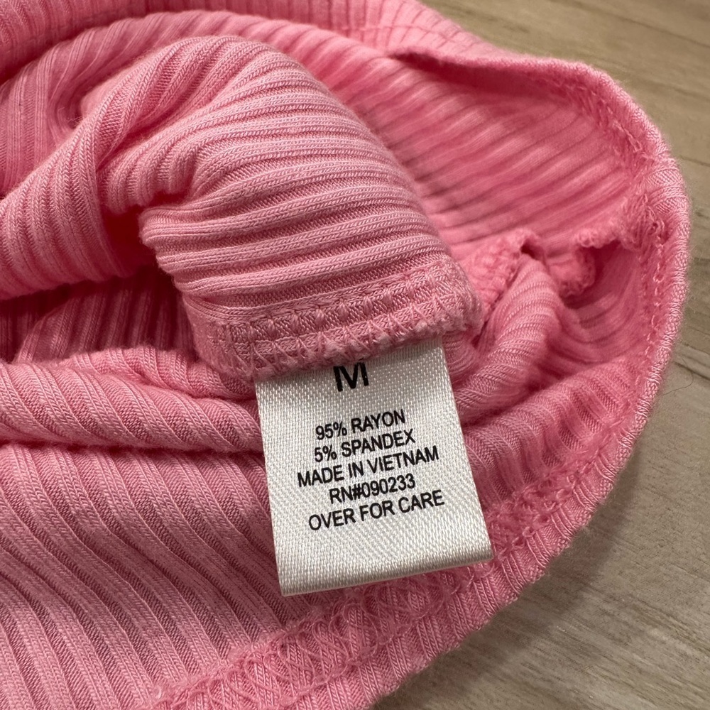 PacSun Ribbed Pink Cropped Tank Medium - Picture 4 of 6
